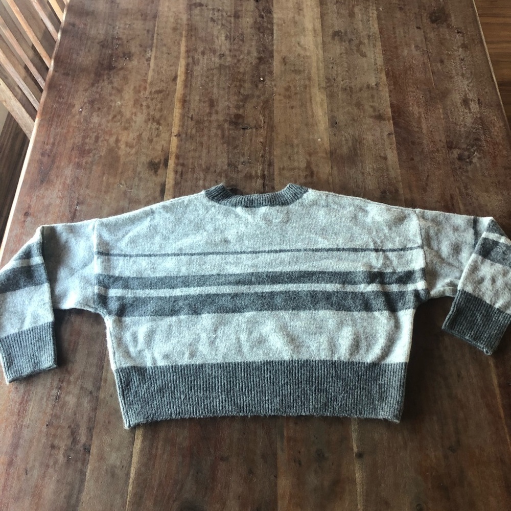 Topshop Sweater Striped Crewneck Cropped - Picture 2 of 6